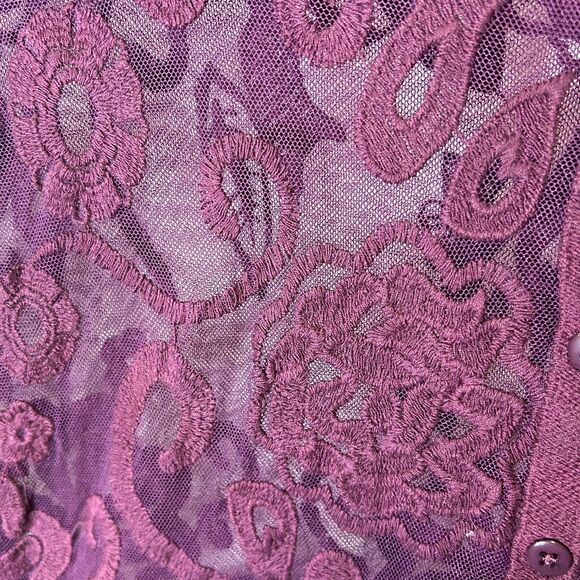 Lane Bryant Burgundy Sheer Embroidered Lace Babydoll Peplum LS Top Size 14/16 - Picture 6 of 13